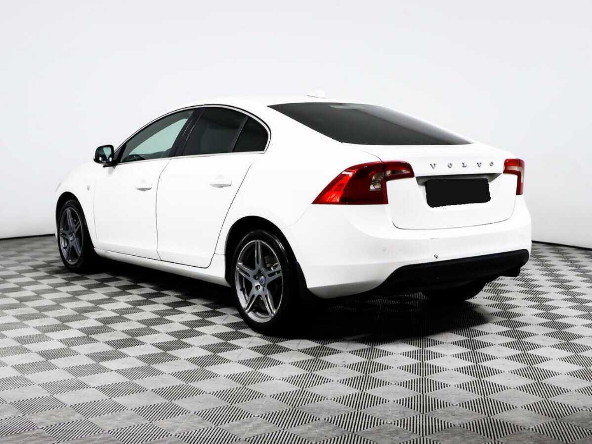 Volvo S60 2012 года с пробегом. Фото: #6