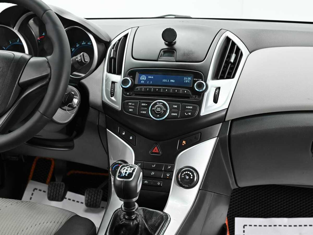 Chevrolet Cruze 2013 года с пробегом. Фото: #7