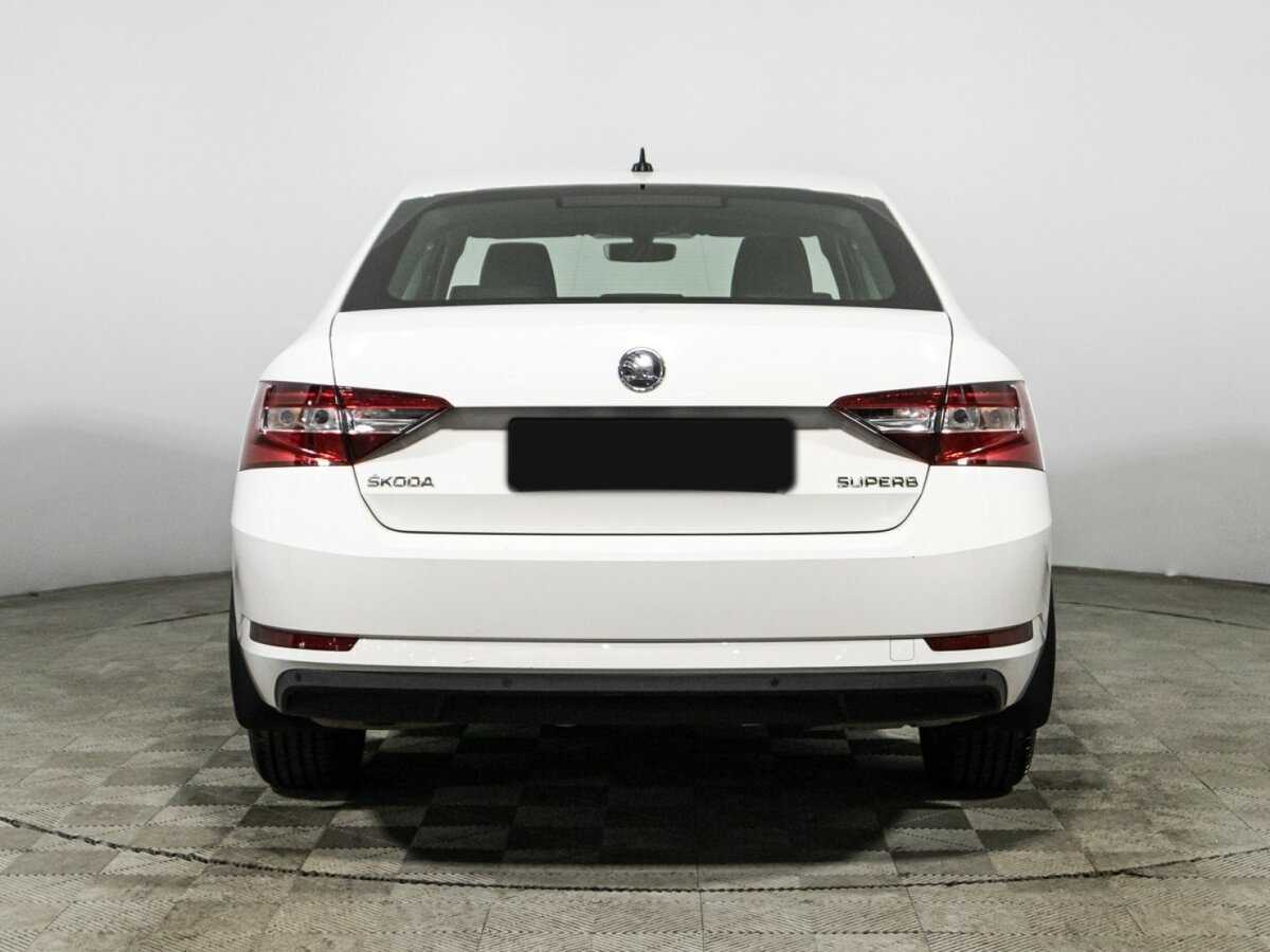 Skoda Superb 2016 года с пробегом. Фото: #5