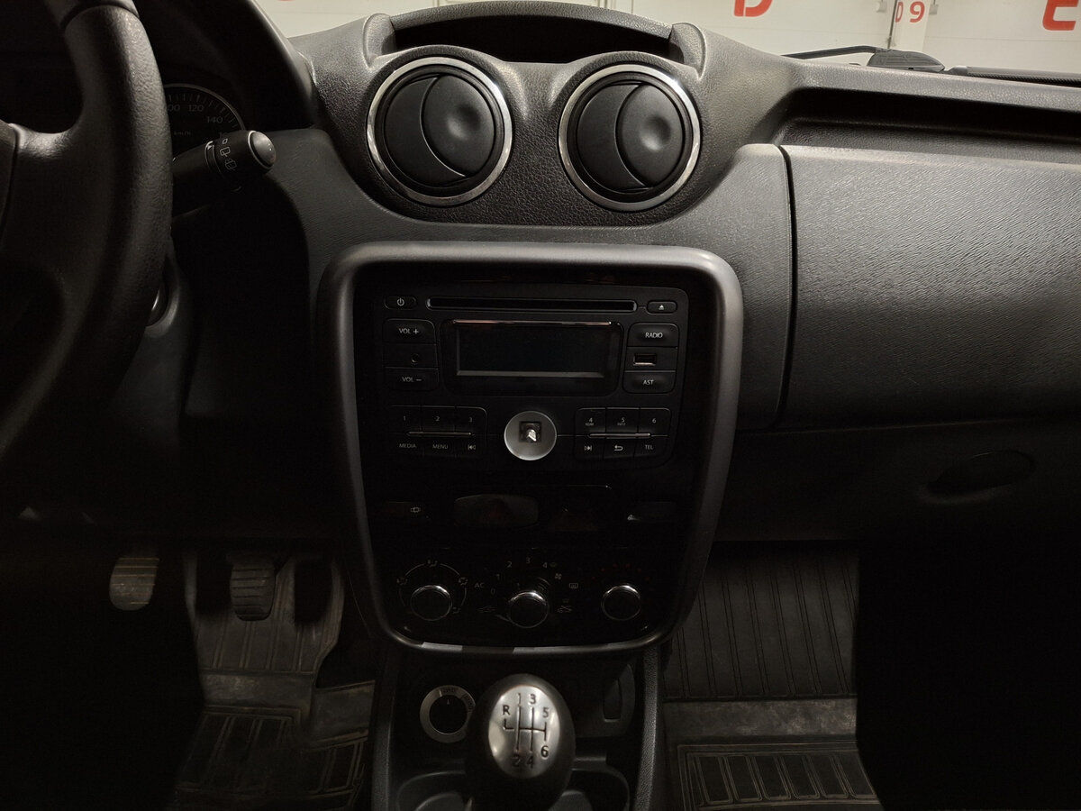 Renault Duster 2012 года с пробегом. Фото: #14