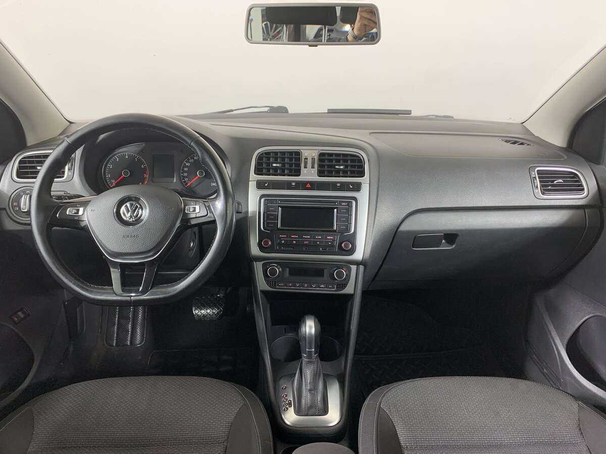 Volkswagen Polo 2015 года с пробегом. Фото: #9
