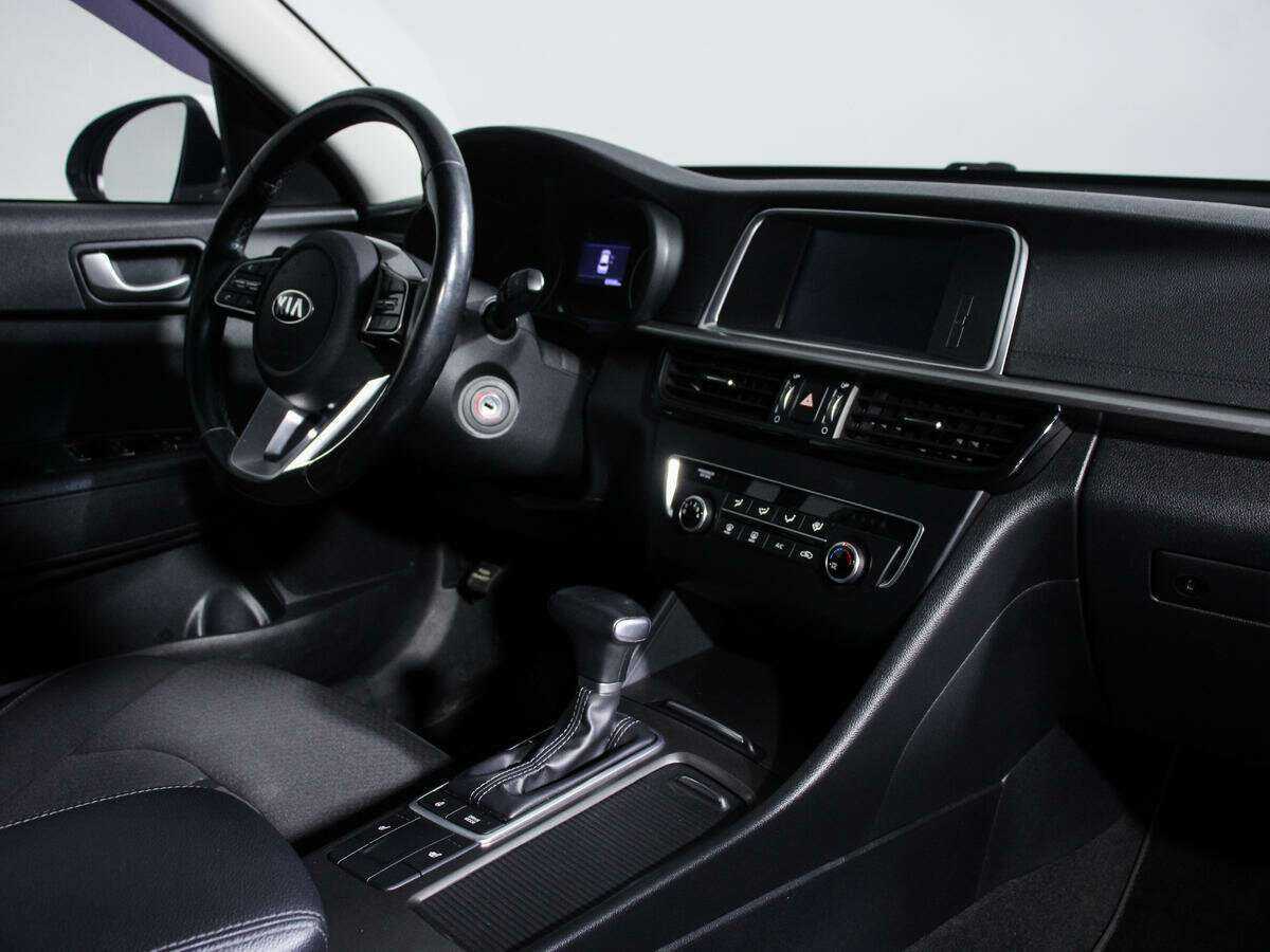 Kia Optima 2018 года с пробегом. Фото: #7