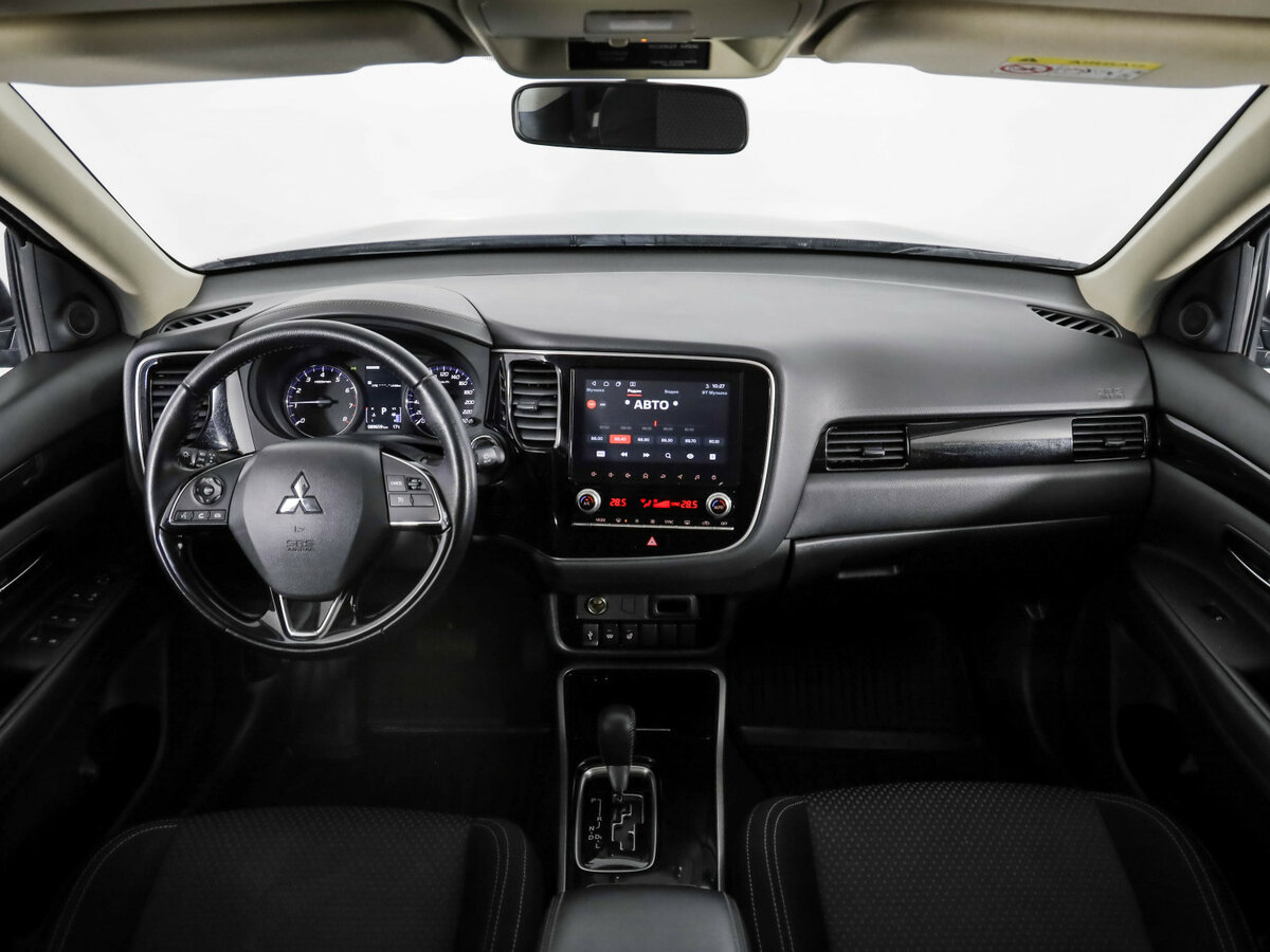 Mitsubishi Outlander 2021 года с пробегом. Фото: #9