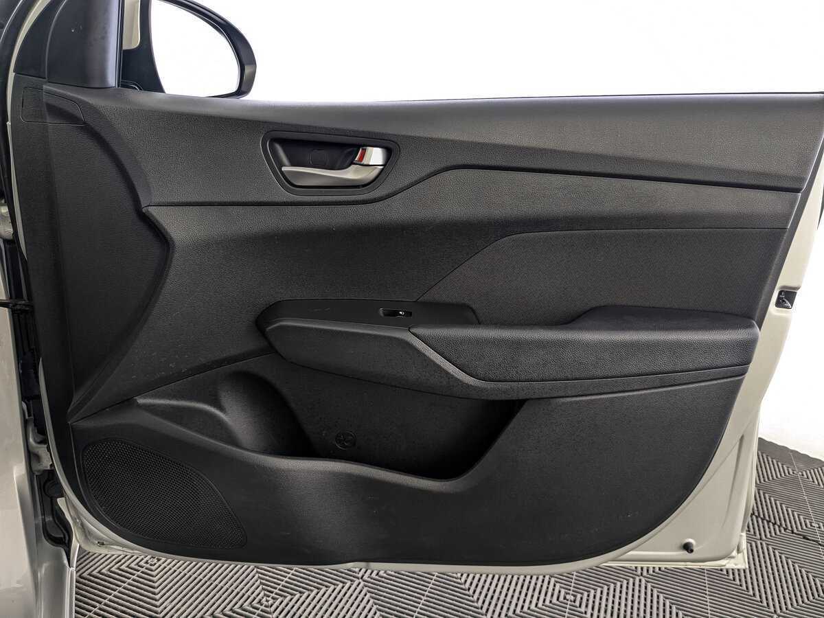 Hyundai Solaris 2019 года с пробегом. Фото: #22