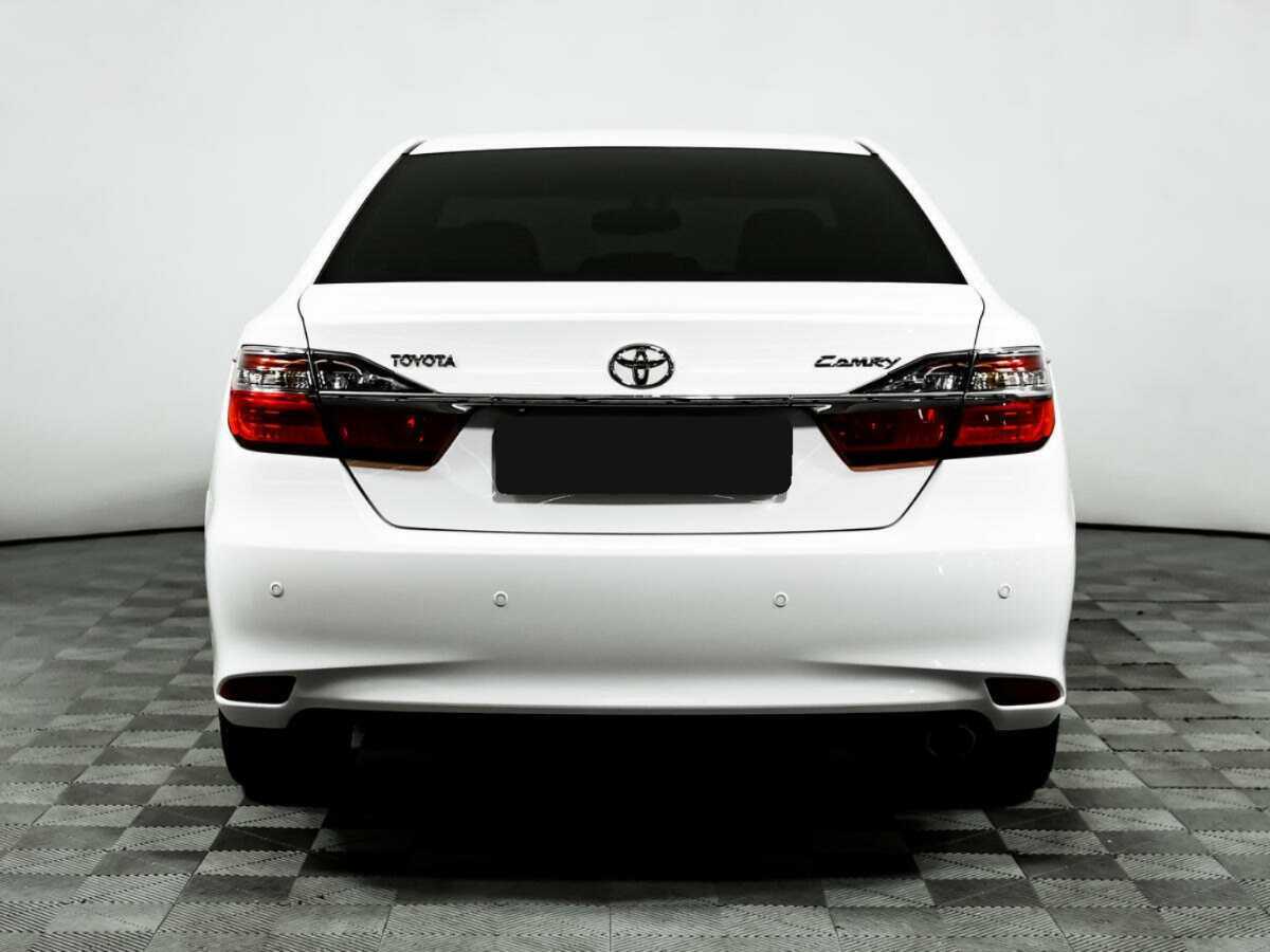 Toyota Camry 2015 года с пробегом. Фото: #5