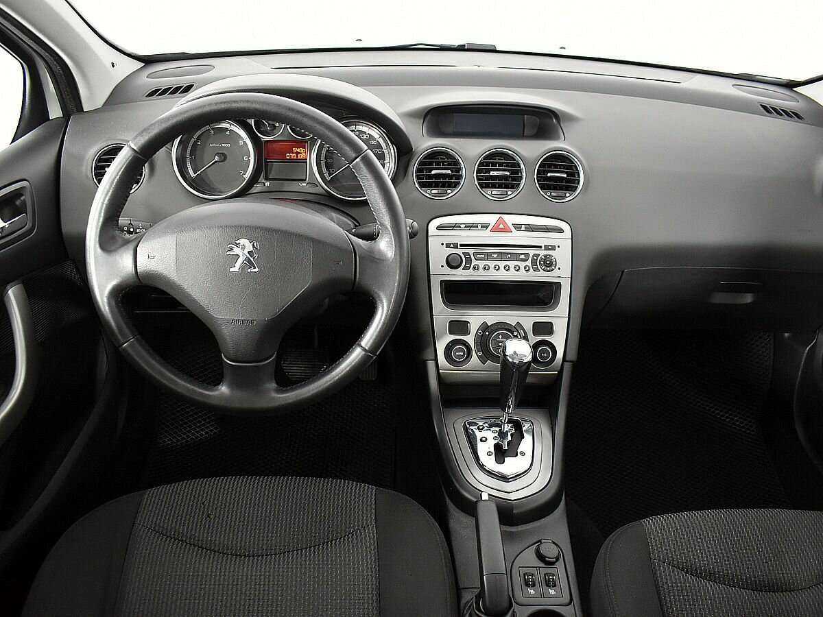 Peugeot 408 2013 года с пробегом. Фото: #9