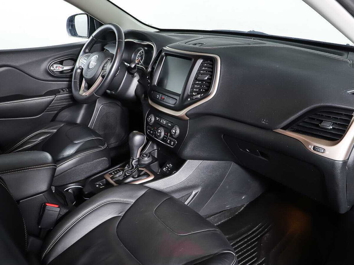 Jeep Cherokee 2014 года с пробегом. Фото: #10
