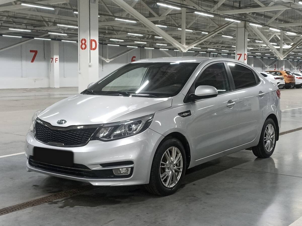 Kia Rio 2015 года с пробегом. Посмотреть фото