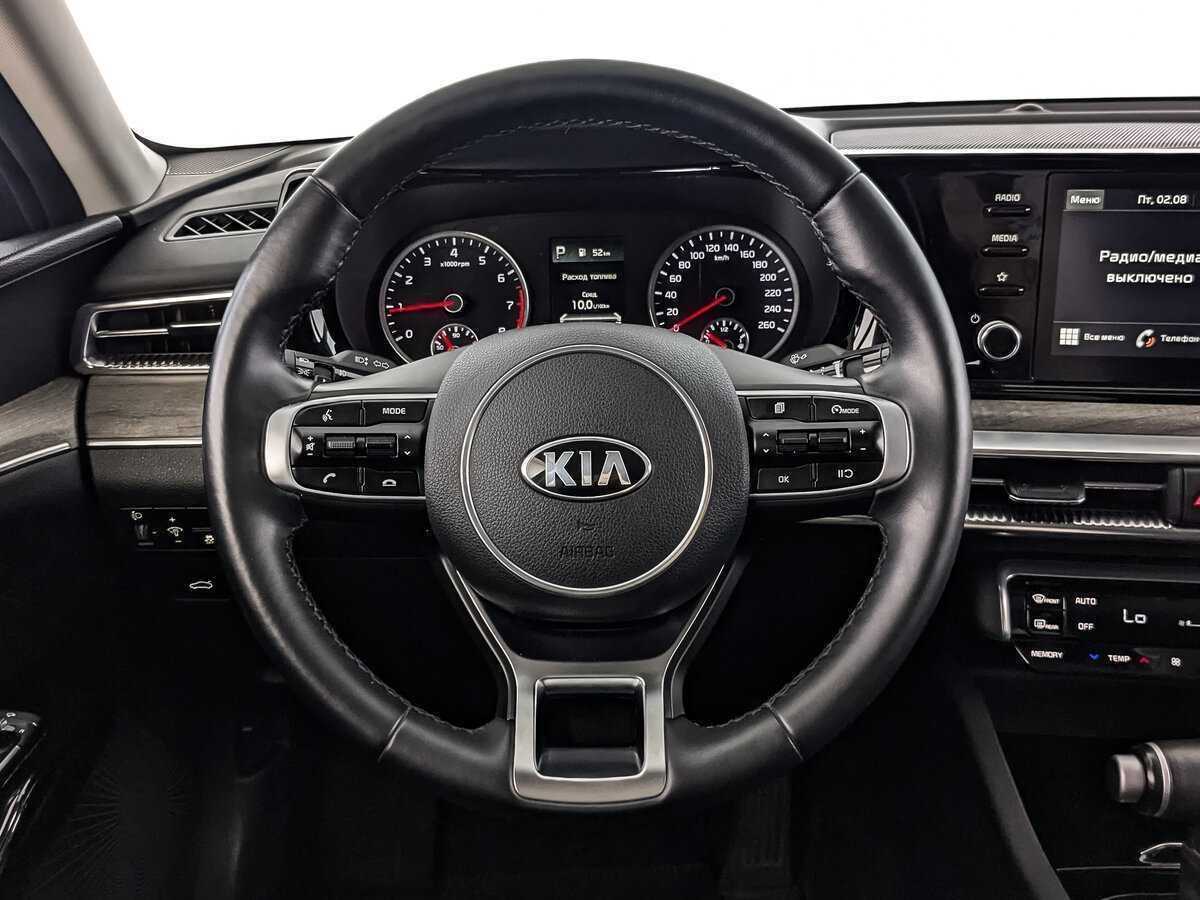 Kia K5 2021 года с пробегом. Фото: #17