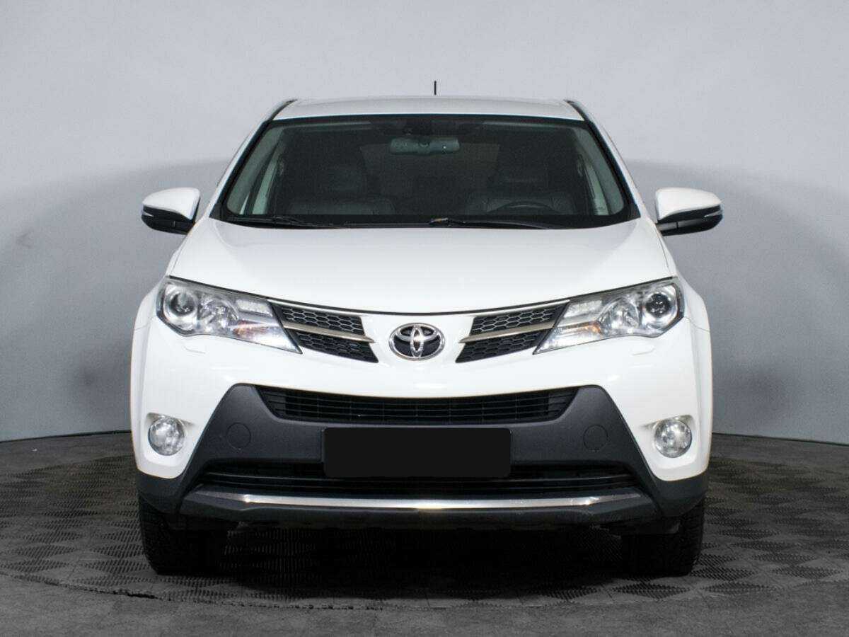 Toyota RAV4 2013 года с пробегом. Фото: #1