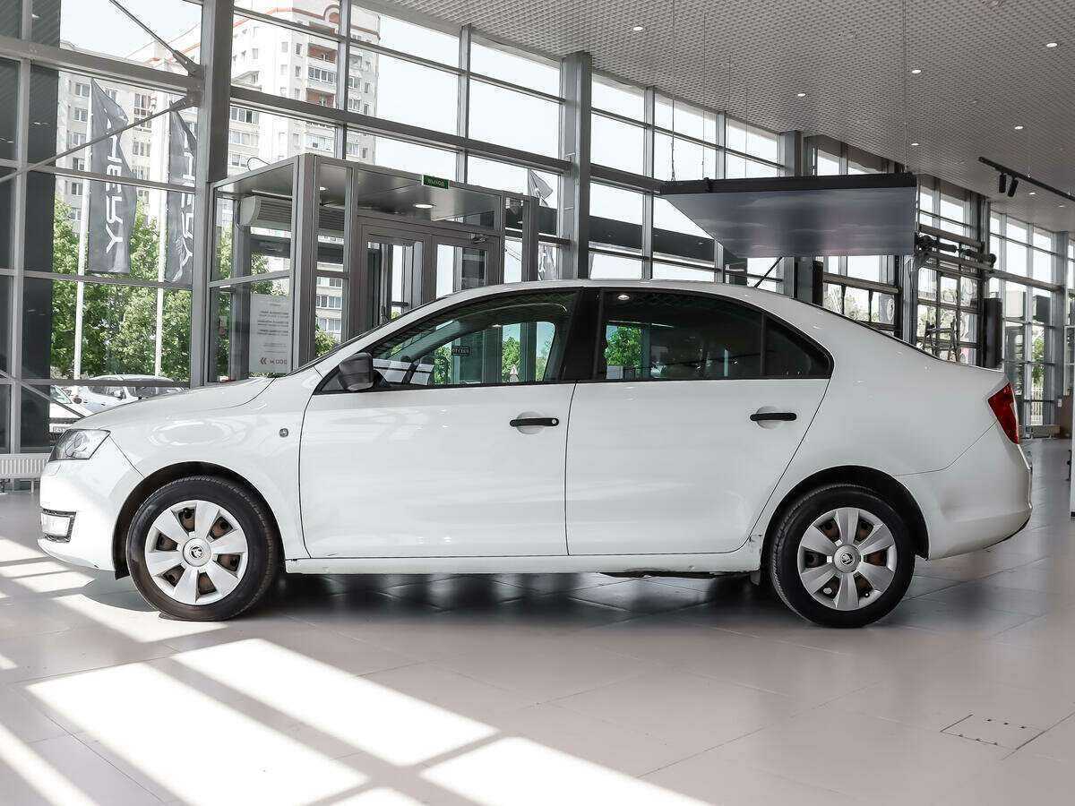 Skoda Rapid 2016 года с пробегом. Фото: #2