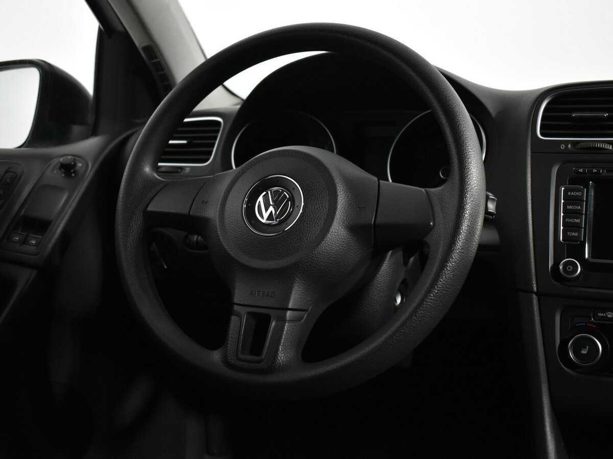 Volkswagen Golf 2012 года с пробегом. Фото: #11