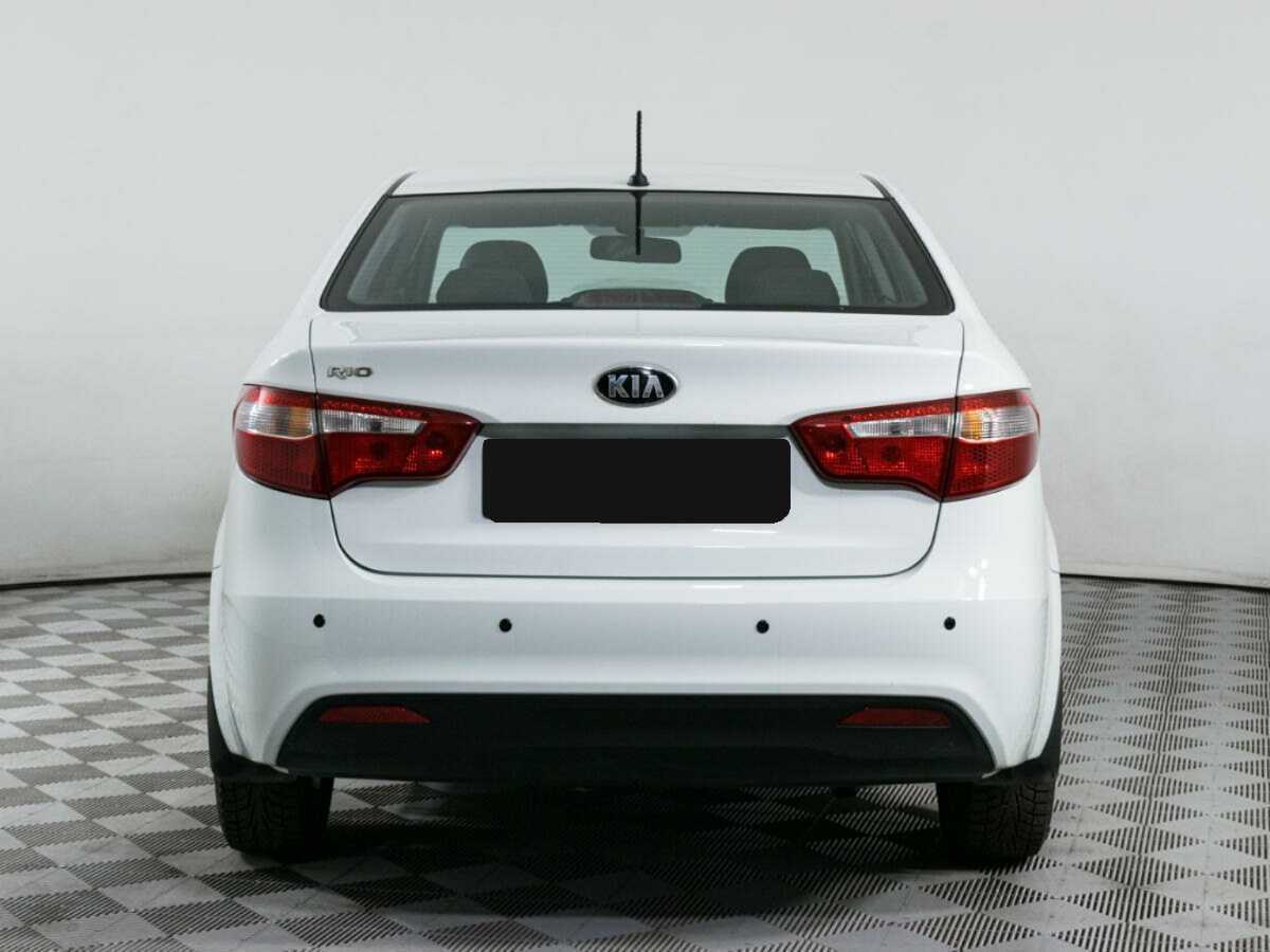 Kia Rio 2013 года с пробегом. Фото: #4