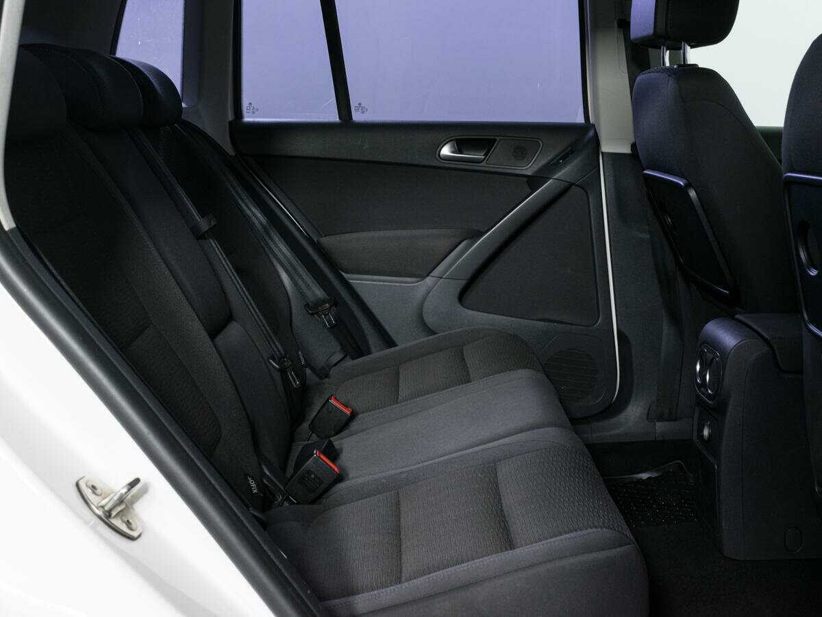 Volkswagen Tiguan 2013 года с пробегом. Фото: #8