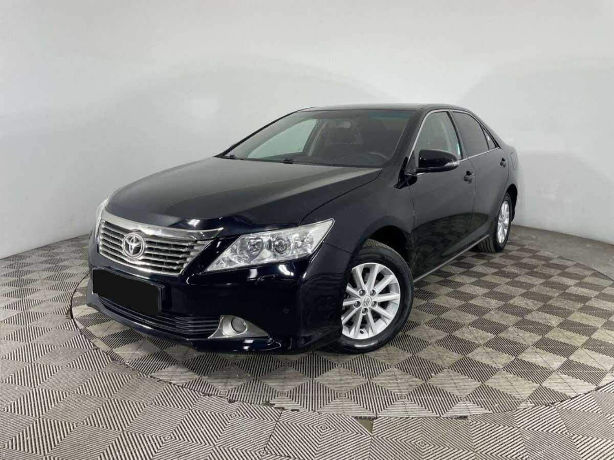 Toyota Camry 2012 года с пробегом. Фото: #0
