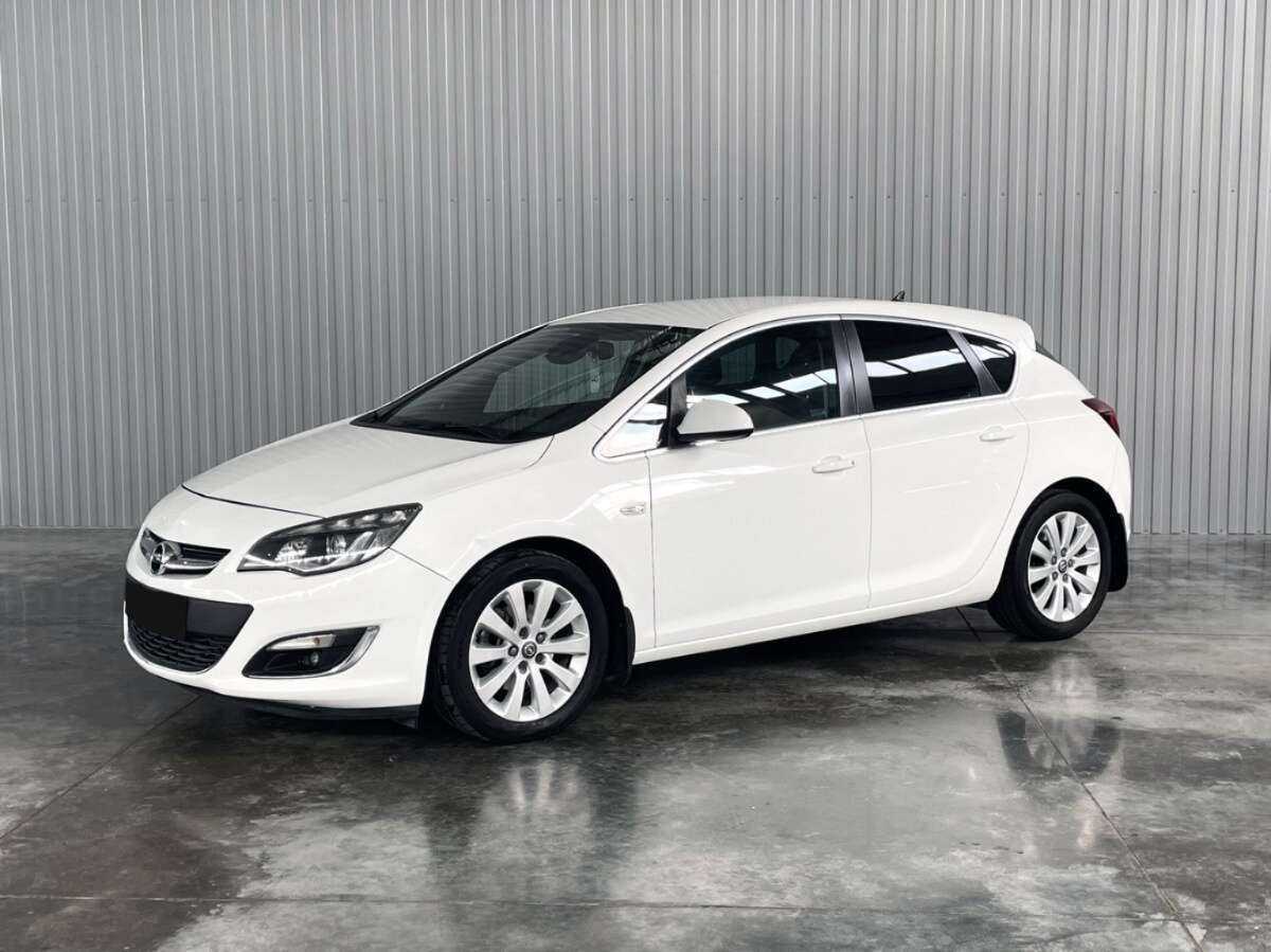 Opel Astra 2014 года с пробегом. Фото: #0