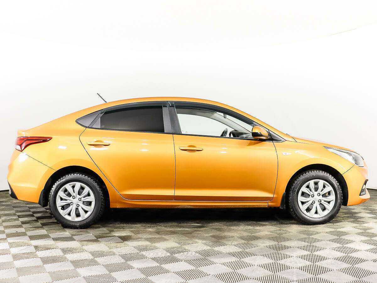 Hyundai Solaris 2017 года с пробегом. Фото: #3