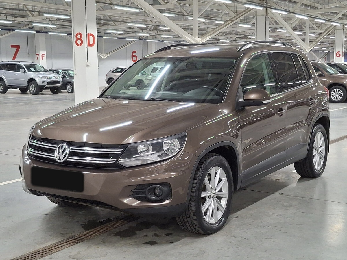 Volkswagen Tiguan 2015 года с пробегом. Фото: #0