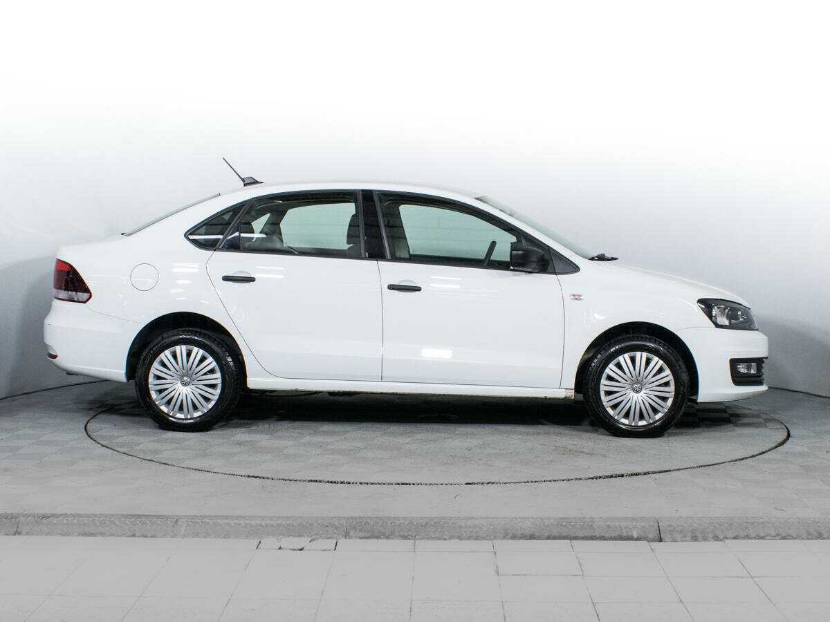 Volkswagen Polo 2019 года с пробегом. Фото: #3
