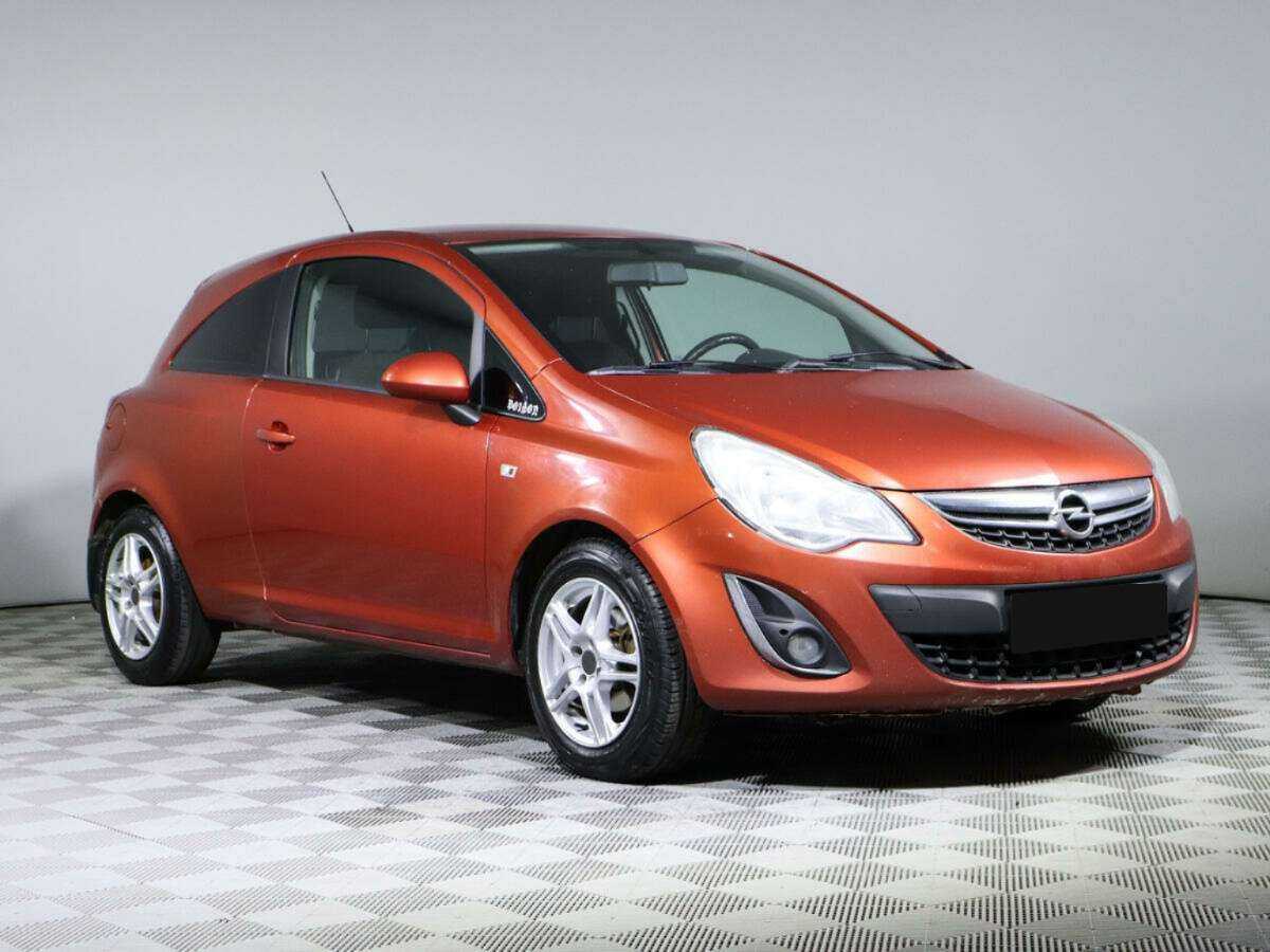 Opel Corsa 2013 года с пробегом. Фото: #2