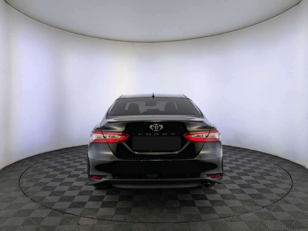 Toyota Camry 2020 года с пробегом. Фото: #5