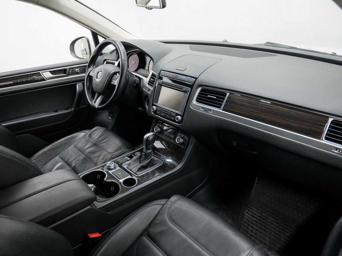 Volkswagen Touareg 2015 года с пробегом. Фото: #6