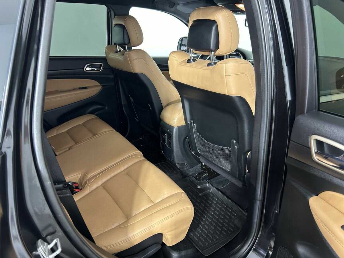 Jeep Grand Cherokee 2013 года с пробегом. Фото: #15