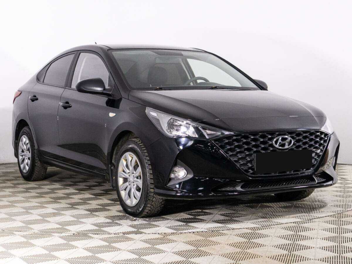 Hyundai Solaris 2021 года с пробегом. Фото: #2