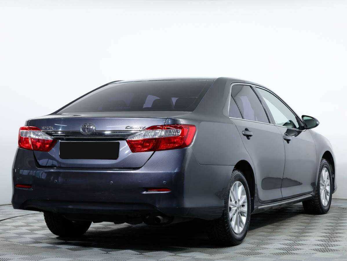 Toyota Camry 2013 года с пробегом. Фото: #3