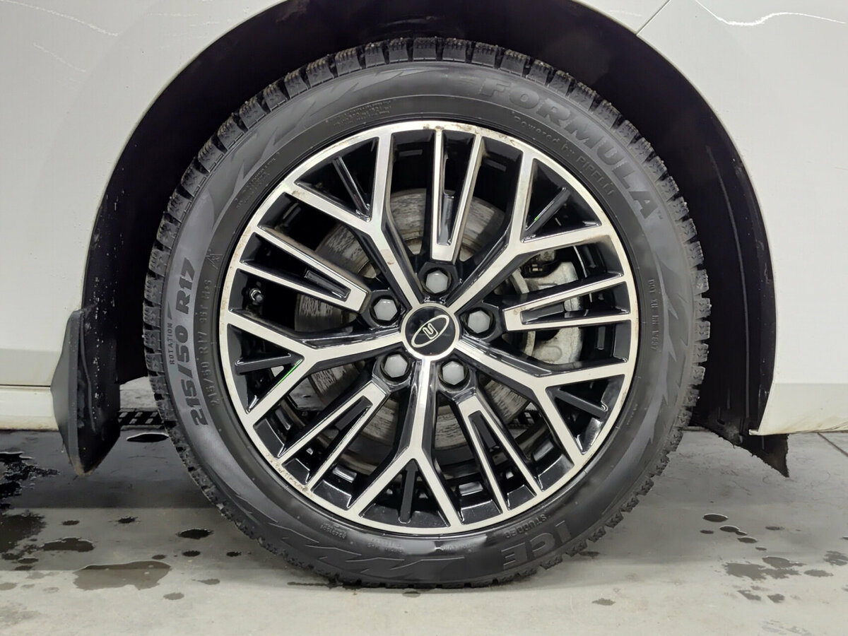 Москвич 6 2023 года с пробегом. Фото: #17