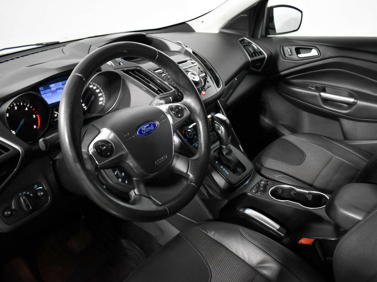 Ford Kuga 2013 года с пробегом. Фото: #7