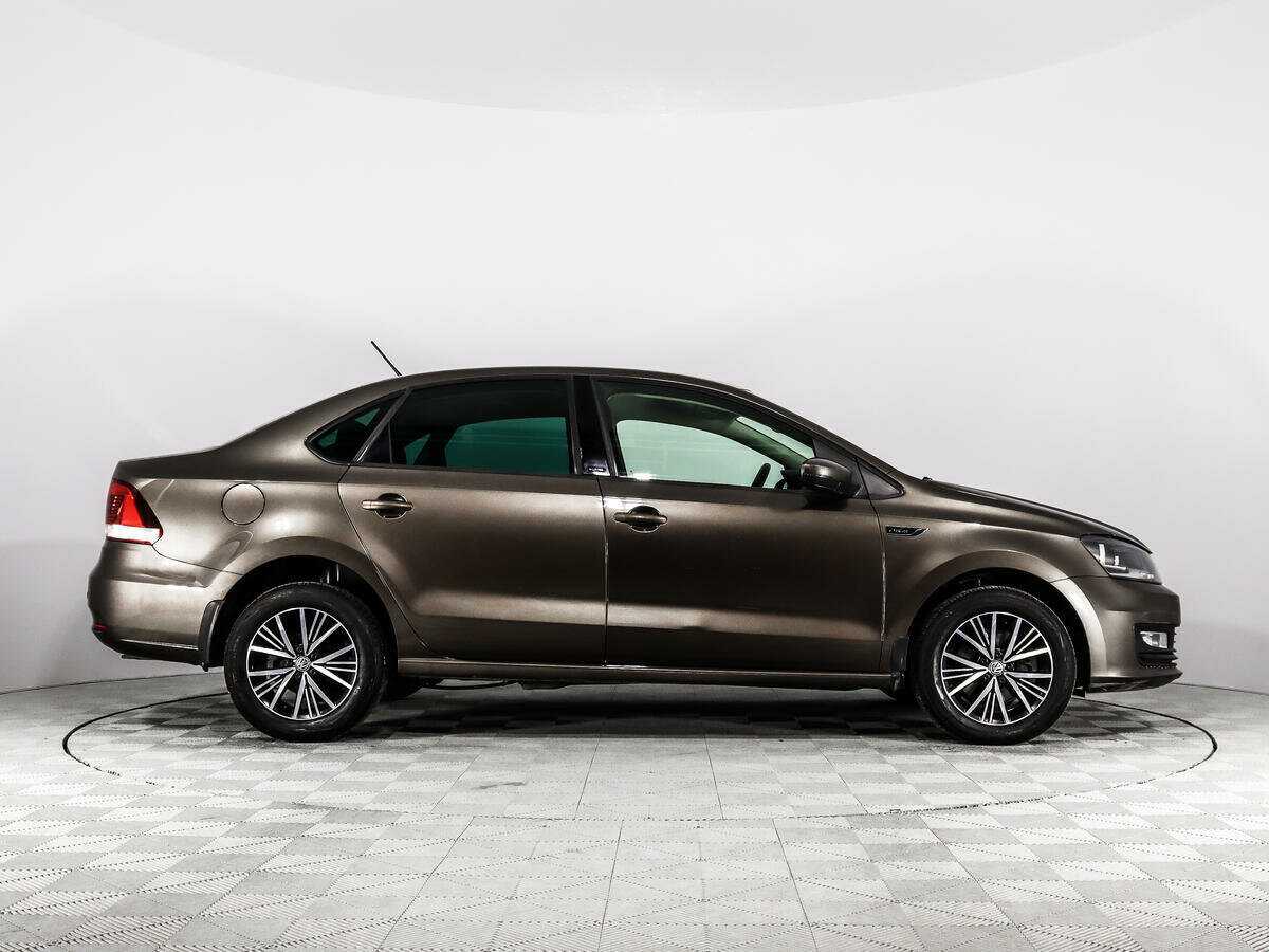 Volkswagen Polo 2016 года с пробегом. Фото: #3