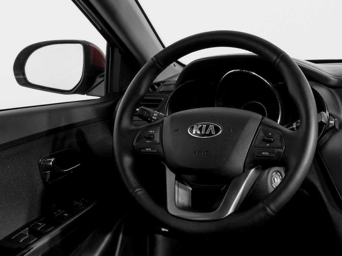 Kia Rio 2013 года с пробегом. Фото: #13
