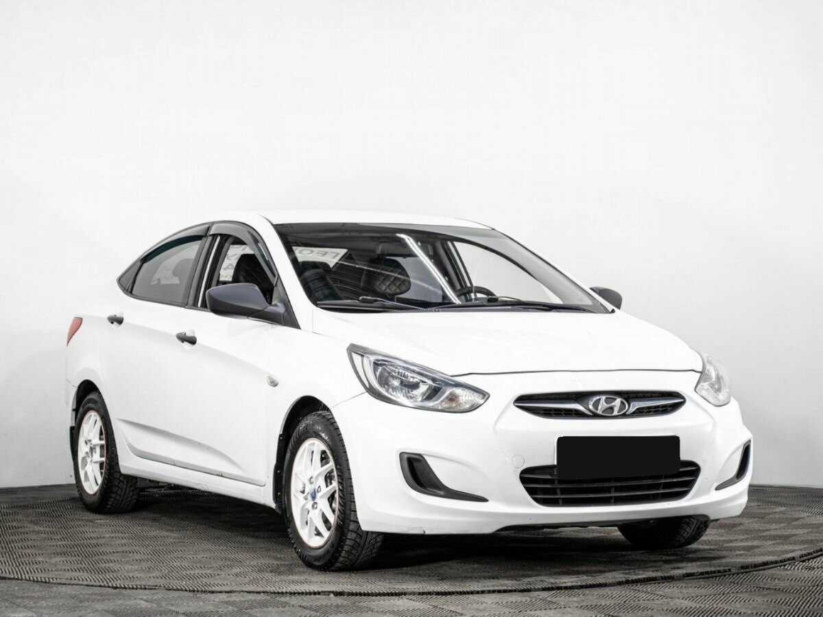 Hyundai Solaris 2013 года с пробегом. Фото: #2
