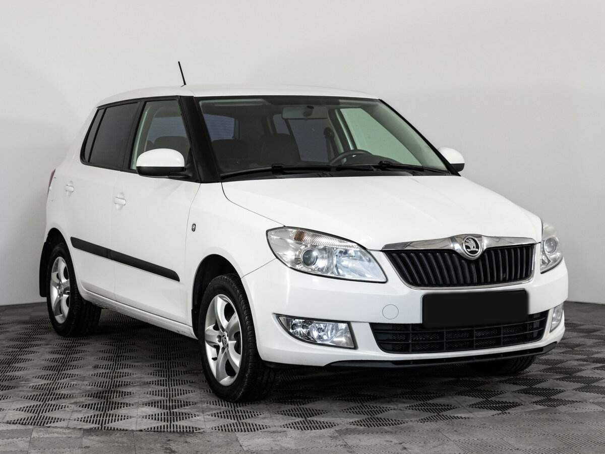 Skoda Fabia 2013 года с пробегом. Фото: #2