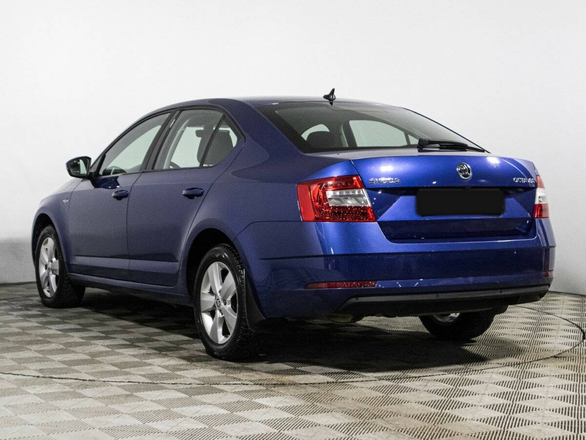 Skoda Octavia 2019 года с пробегом. Фото: #6