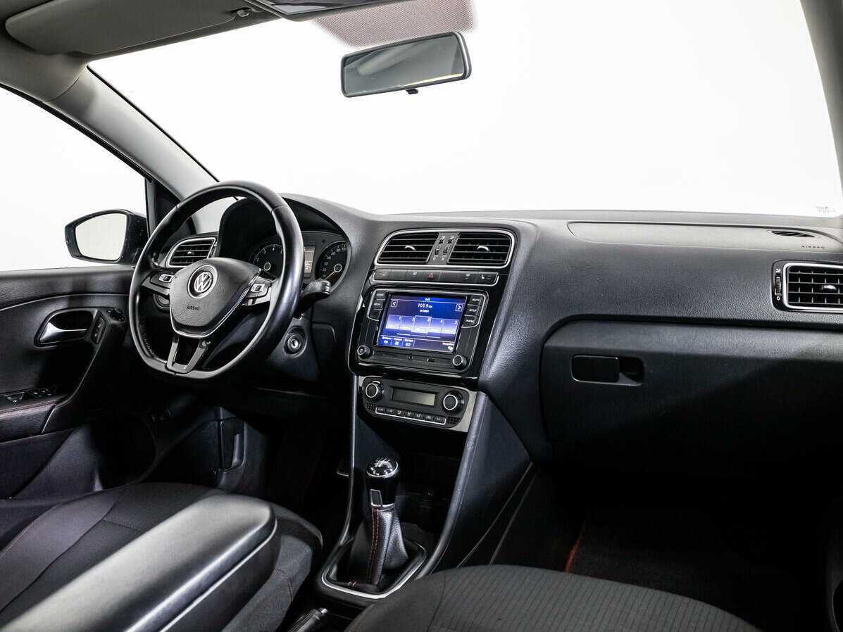 Volkswagen Polo 2017 года с пробегом. Фото: #8