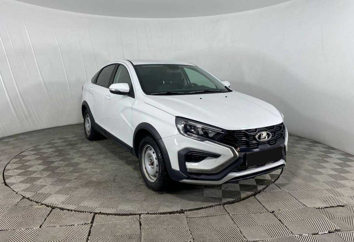 Lada (ВАЗ) Vesta 2023 года с пробегом. Фото: #2