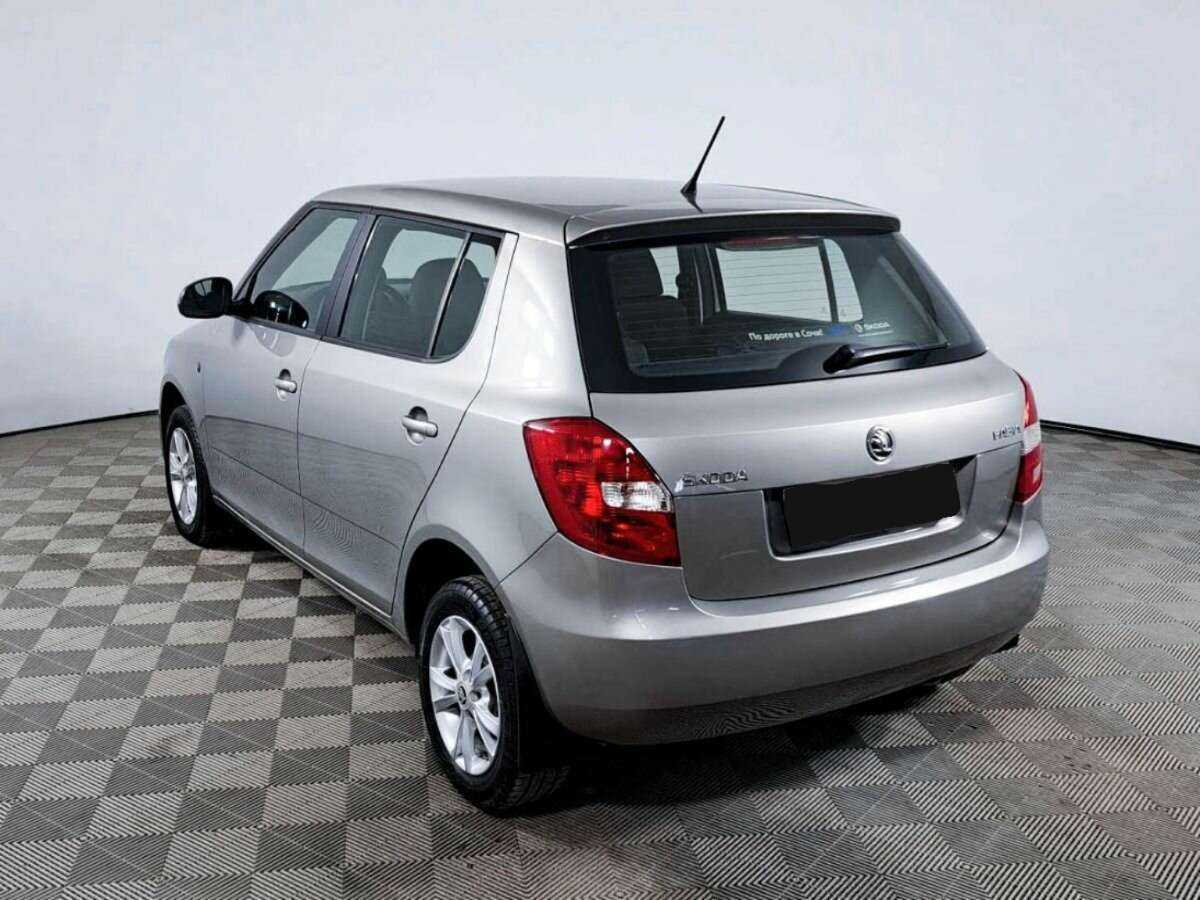 Skoda Fabia 2013 года с пробегом. Фото: #6