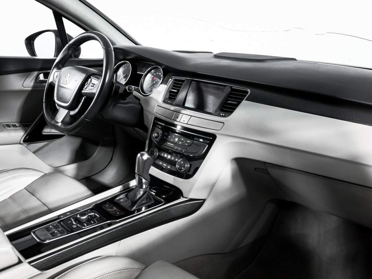 Peugeot 508 2012 года с пробегом. Фото: #8