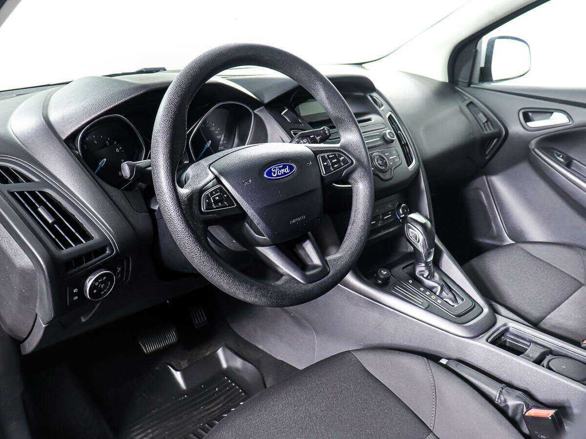 Ford Focus 2018 года с пробегом. Фото: #10