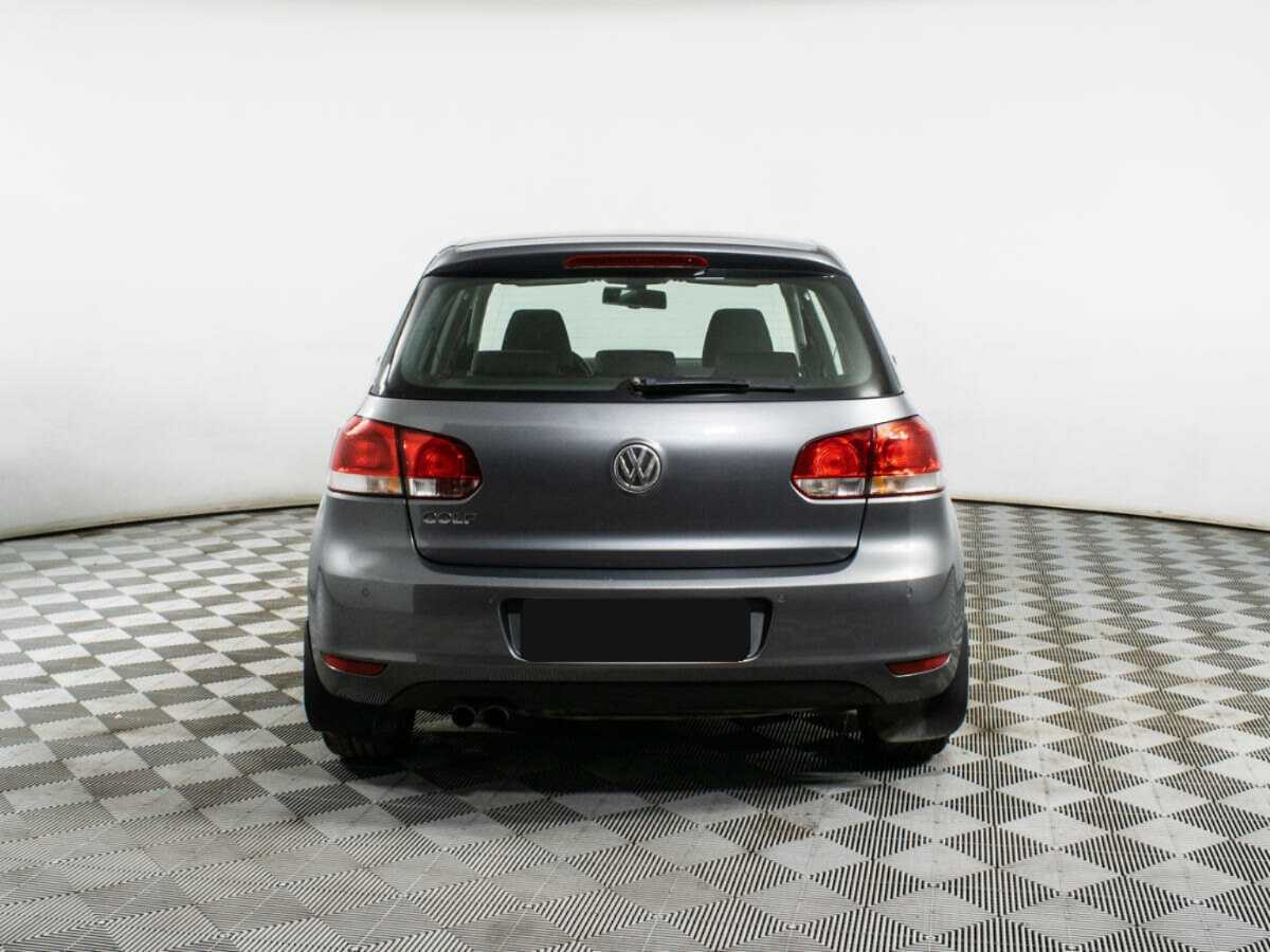 Volkswagen Golf 2012 года с пробегом. Фото: #4