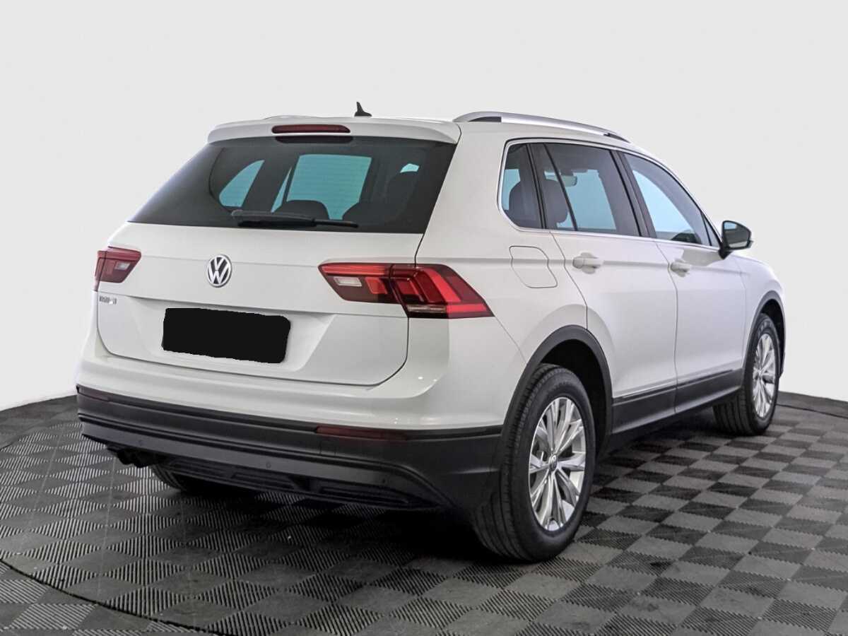 Volkswagen Tiguan 2018 года с пробегом. Фото: #4