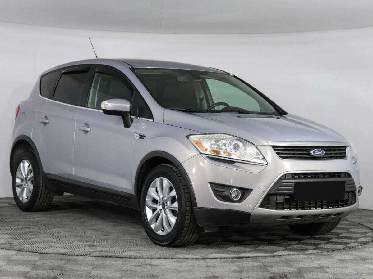 Ford Kuga 2012 года с пробегом. Фото: #2