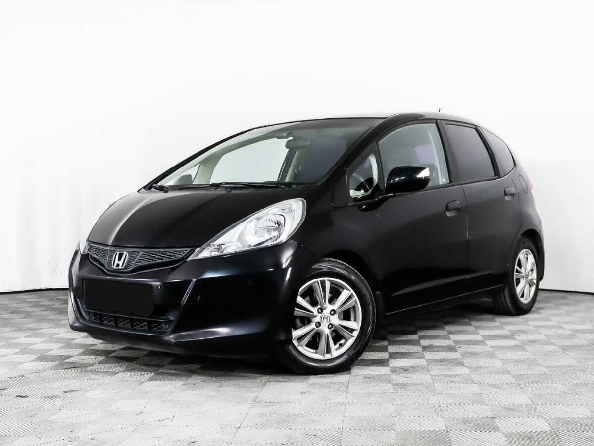 Honda Jazz 2012 года с пробегом. Посмотреть фото