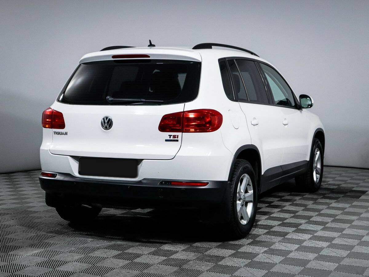 Volkswagen Tiguan 2012 года с пробегом. Фото: #3