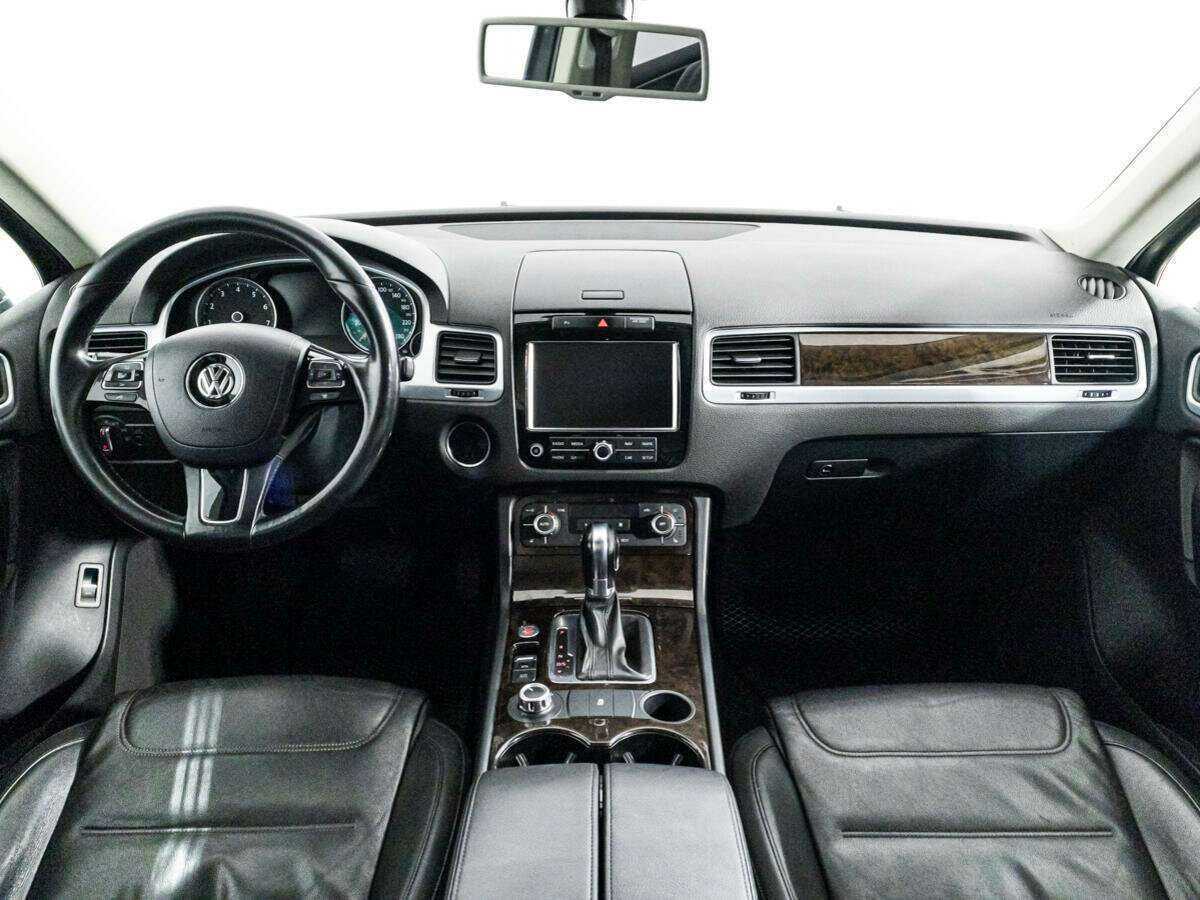 Volkswagen Touareg 2012 года с пробегом. Фото: #10