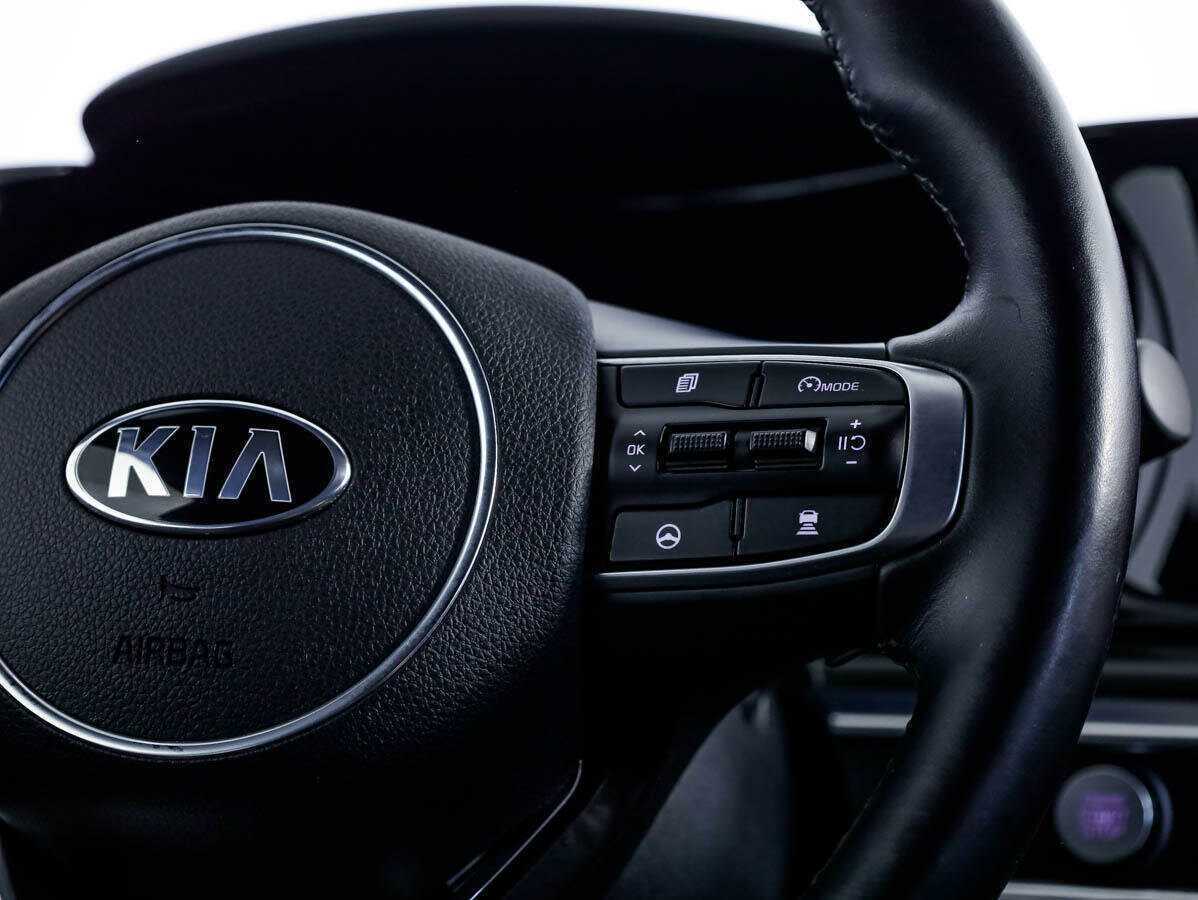 Kia K5 2020 года с пробегом. Фото: #15