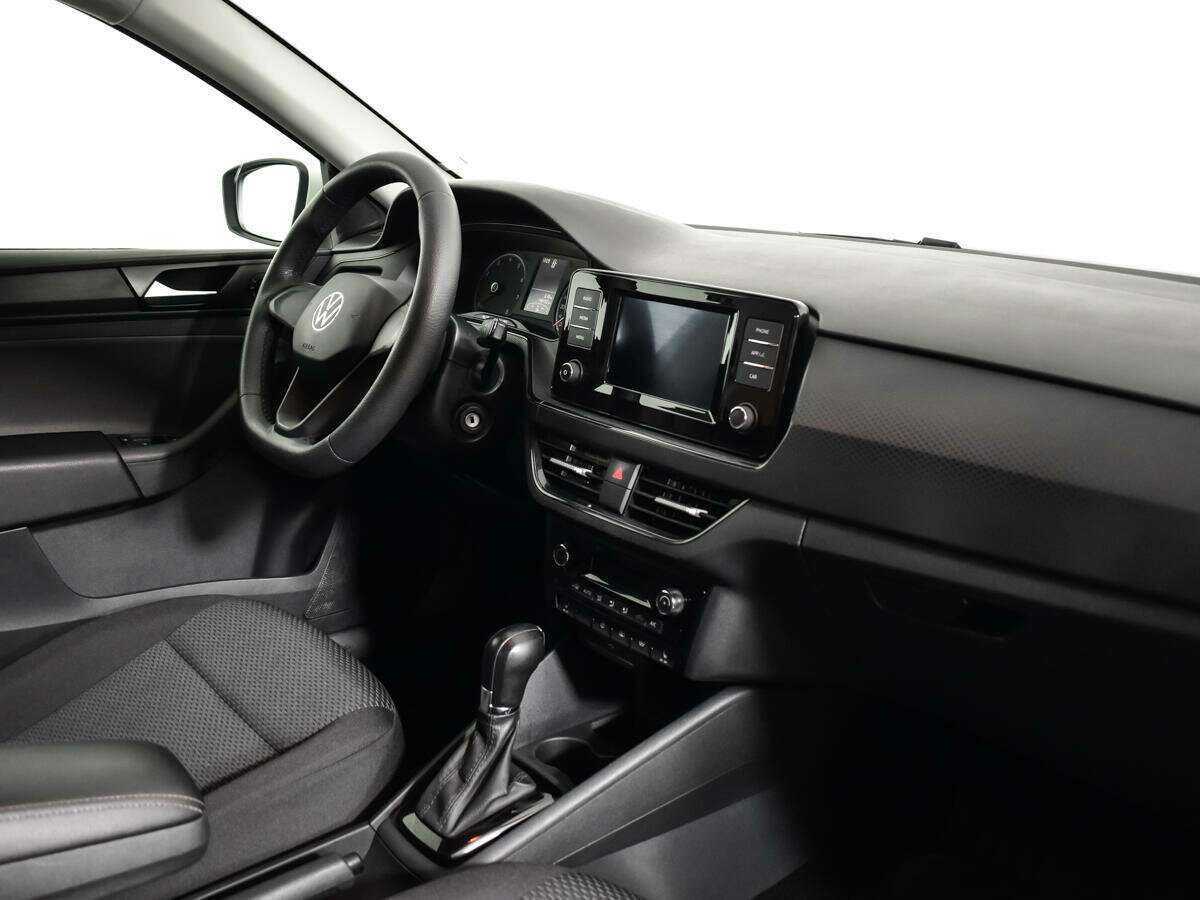 Volkswagen Polo 2021 года с пробегом. Фото: #8