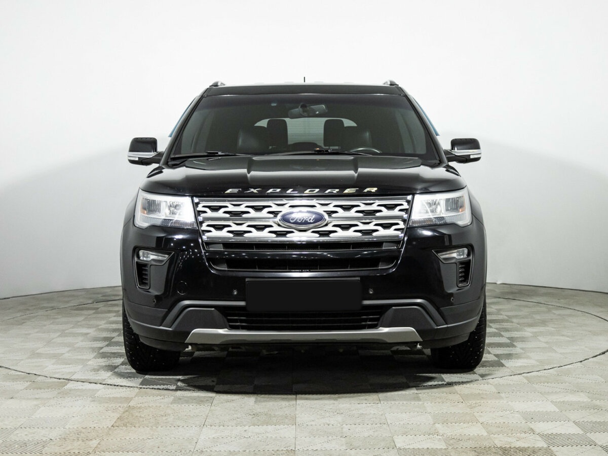 Ford Explorer 2018 года с пробегом. Фото: #1